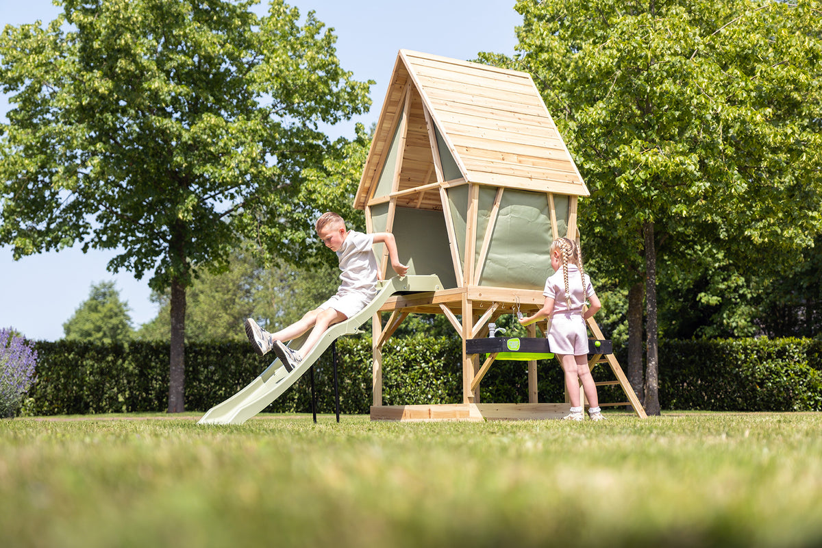 EXIT Yuki 550 Spielhaus mit Rutsche und Matschküche